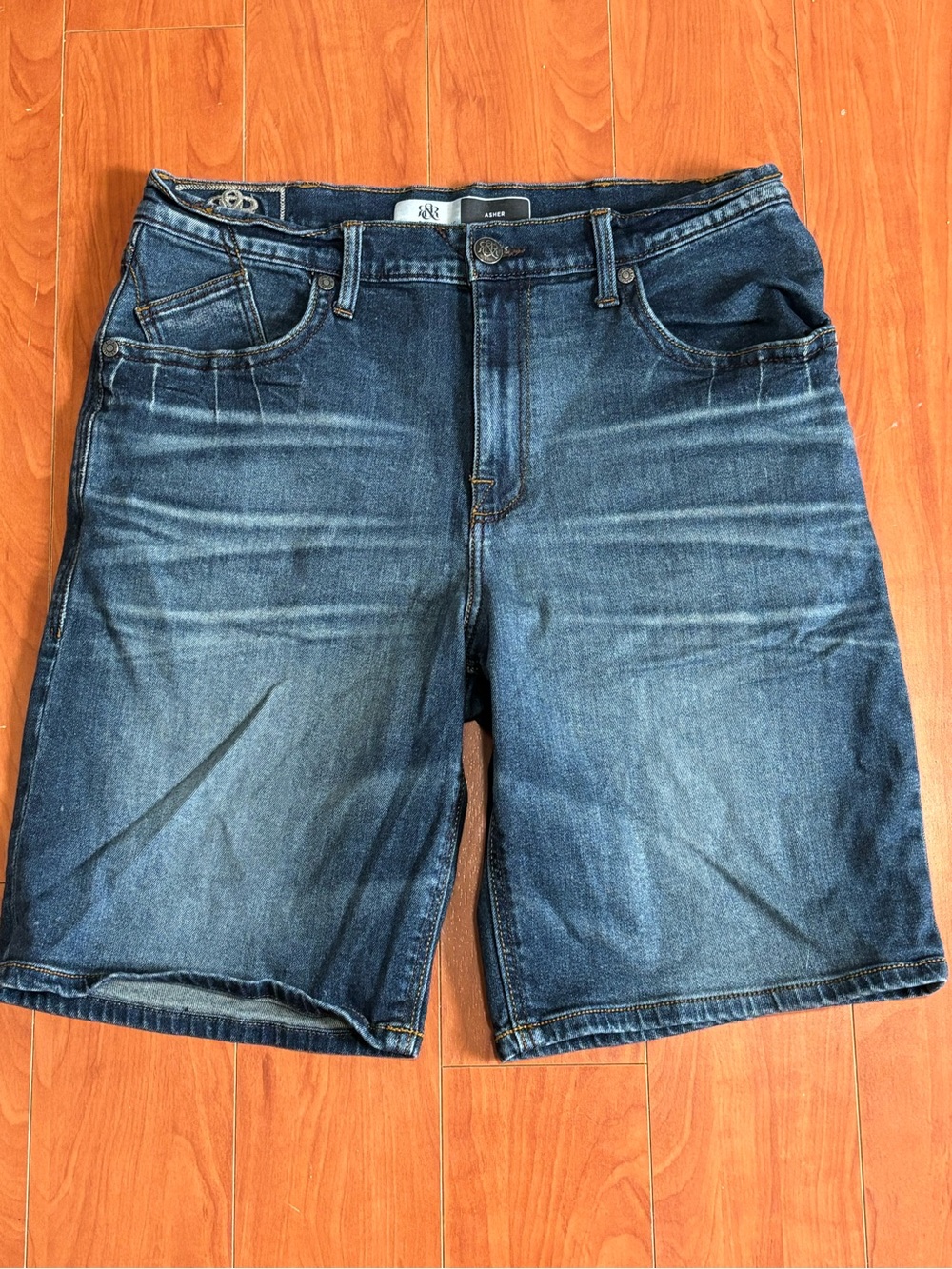 Rock & Republic Men's Denim Shorts in Dark Blue